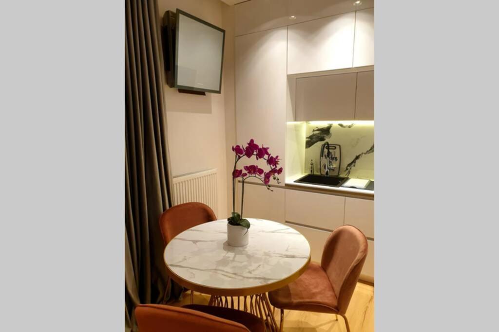 Ecostay-Serenity,Business Class Apartment By The Sea In Alimos Kalamaki Athens Ngoại thất bức ảnh
