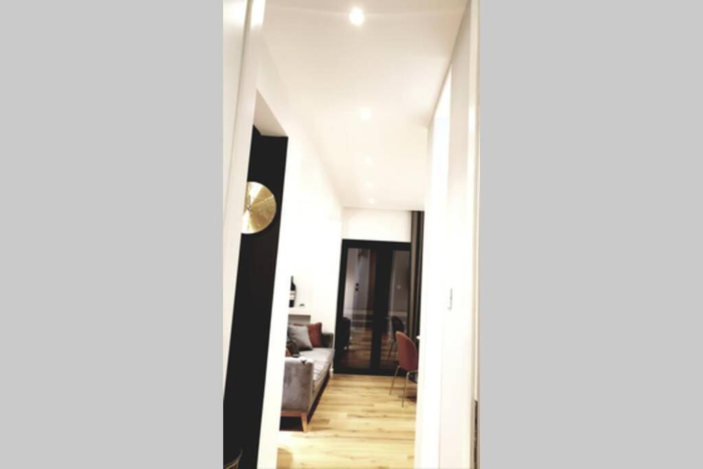 Ecostay-Serenity,Business Class Apartment By The Sea In Alimos Kalamaki Athens Ngoại thất bức ảnh