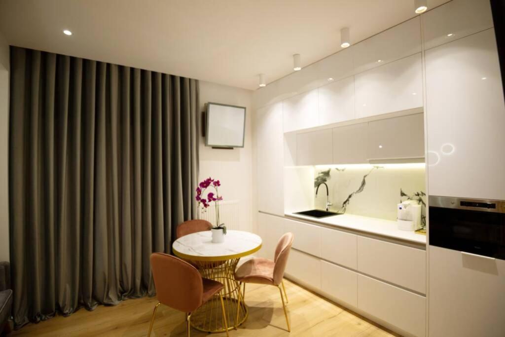 Ecostay-Serenity,Business Class Apartment By The Sea In Alimos Kalamaki Athens Ngoại thất bức ảnh